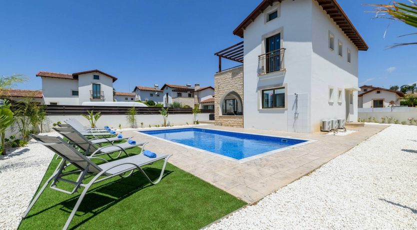 Photo of An Arch for an Arch