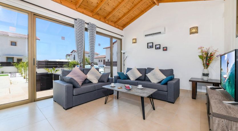 Photo of An Arch for an Arch