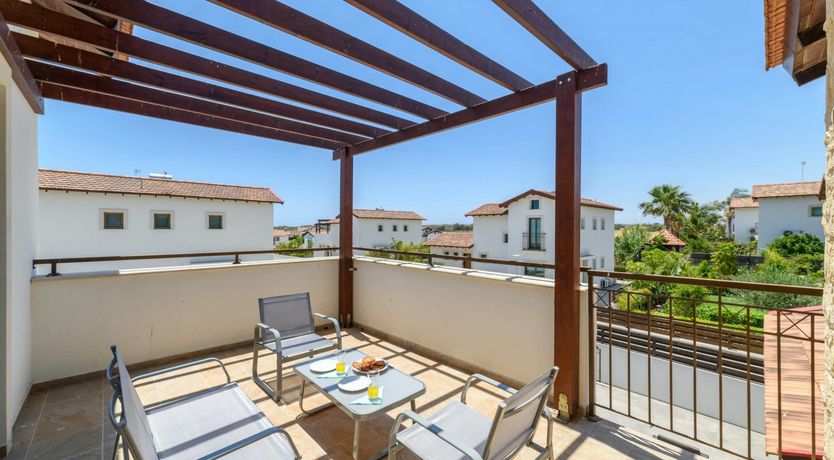 Photo of An Arch for an Arch