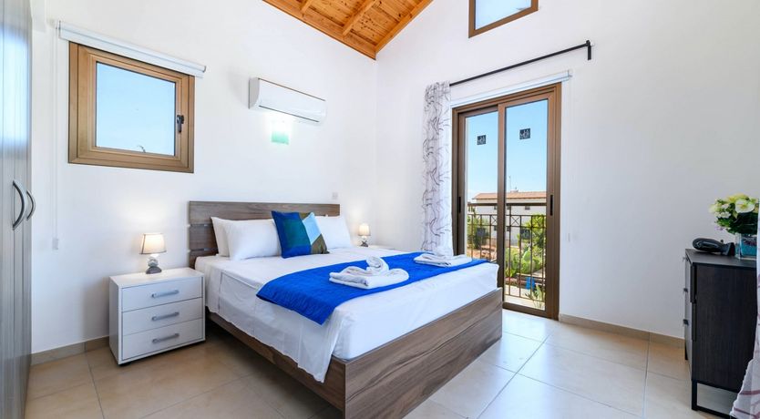 Photo of An Arch for an Arch