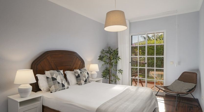 Photo of Lost in Funchal Flora