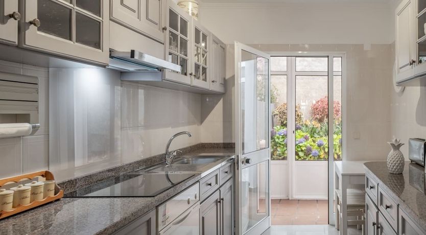 Photo of Lost in Funchal Flora