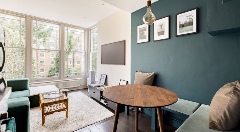 Photo of Artistry in Phthalo