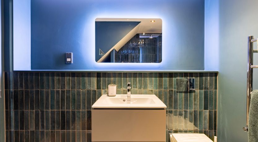 Photo of Artistry in Phthalo