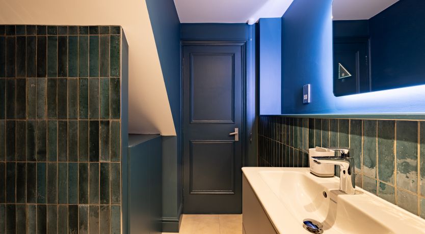 Photo of Artistry in Phthalo