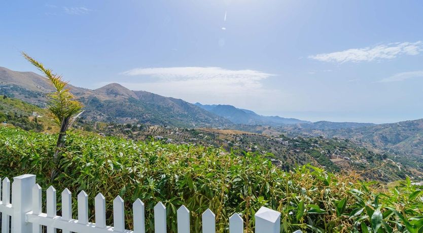 Photo of Complete Cómpeta