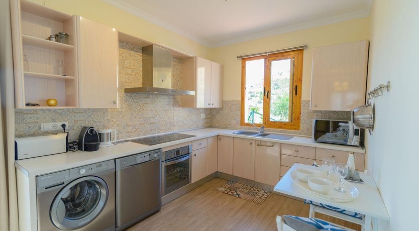 Photo of Complete Cómpeta