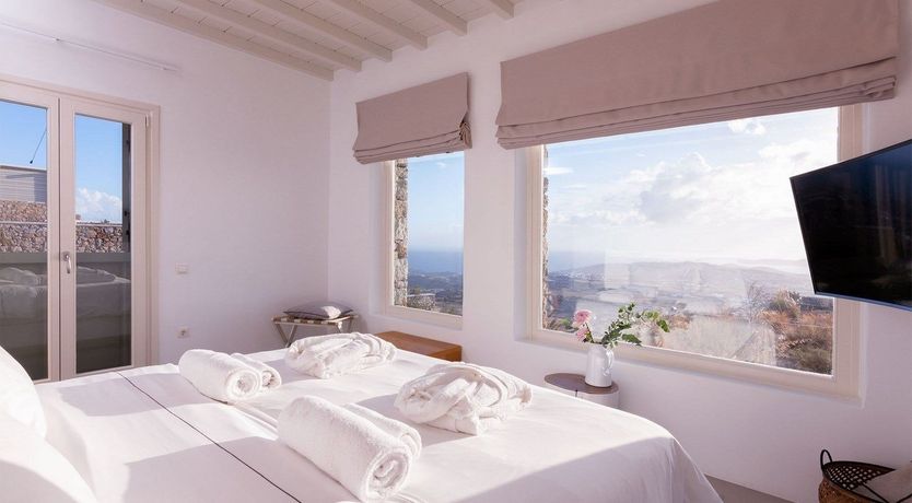 Photo of Oceanfront Odyssey