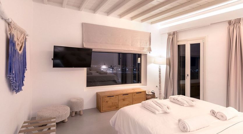 Photo of Oceanfront Odyssey