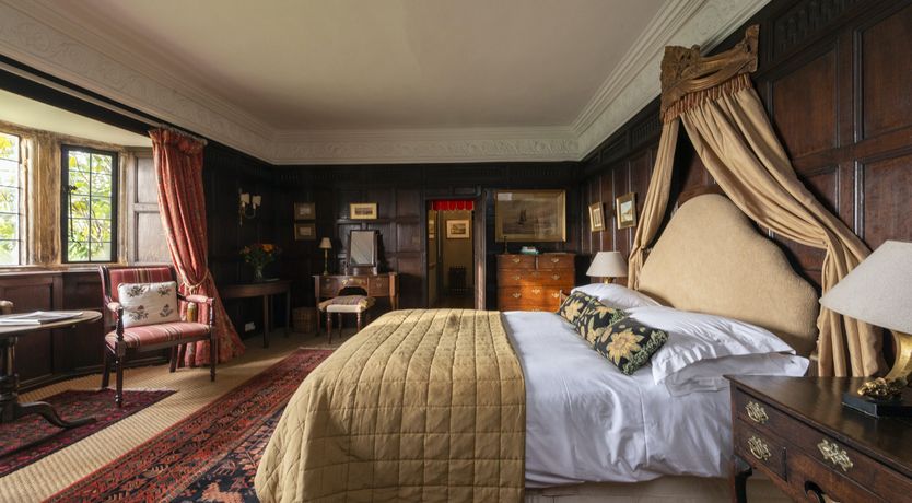 Photo of Lady Elizabethan