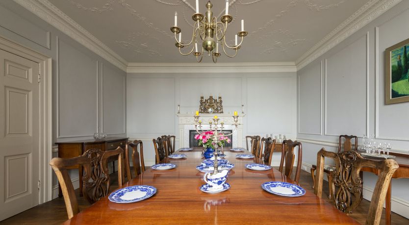 Photo of Lady Elizabethan