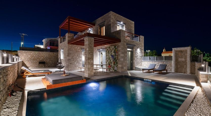 Photo of Stone to Beach