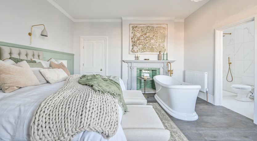 Photo of Midnight Velvet