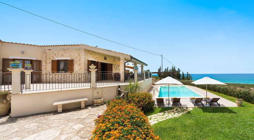 Photo of Turquoise Twist