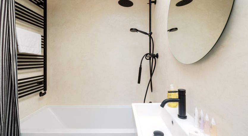 Photo of The Right Profile