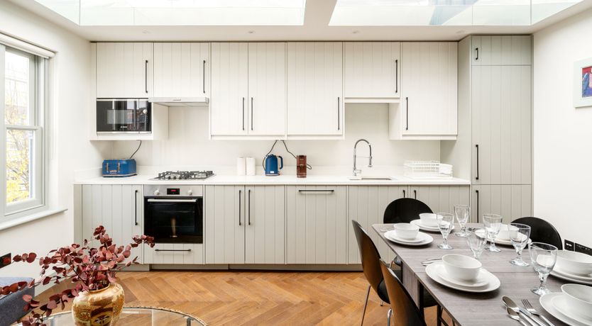 Photo of The Right Profile