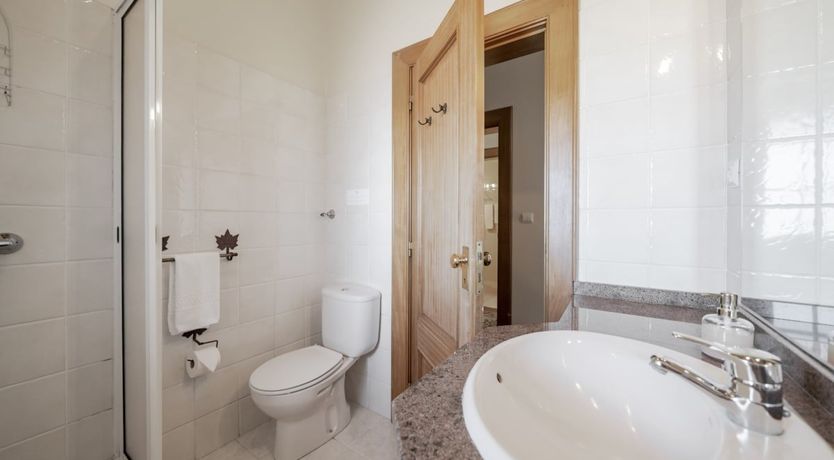 Photo of Grassy Hollow