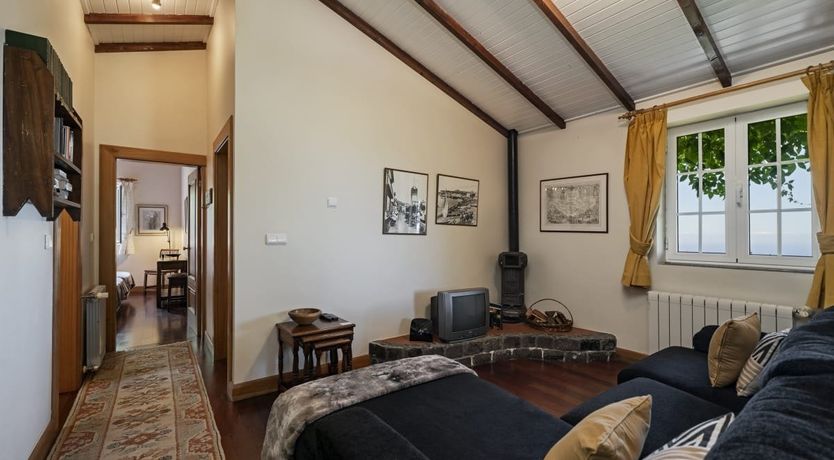 Photo of Grassy Hollow