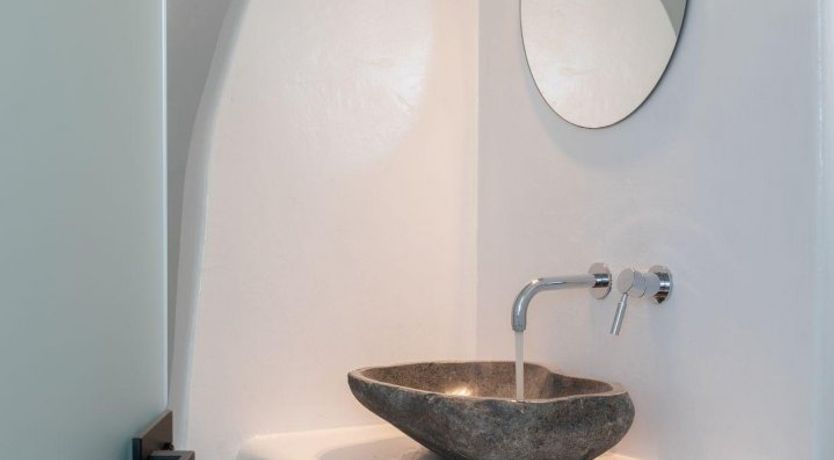 Photo of Anna's Daydream