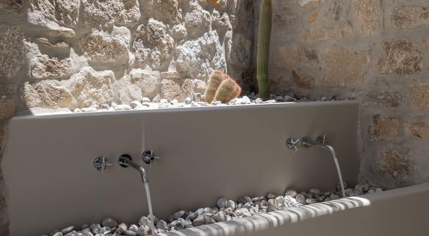 Photo of Anna's Daydream