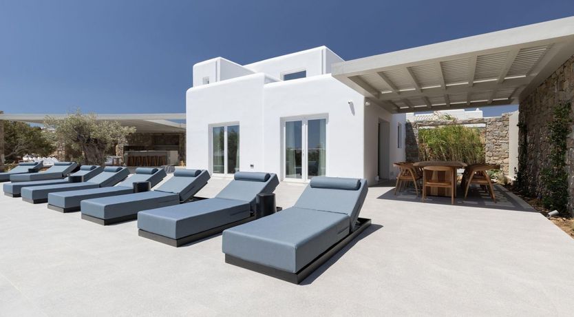 Photo of Anna's Daydream