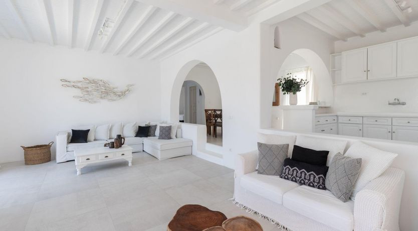 Photo of Anna's Daydream