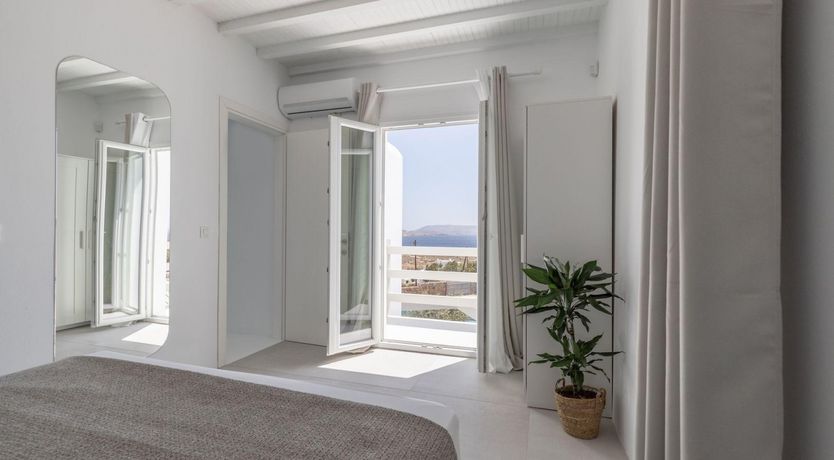 Photo of Anna's Daydream