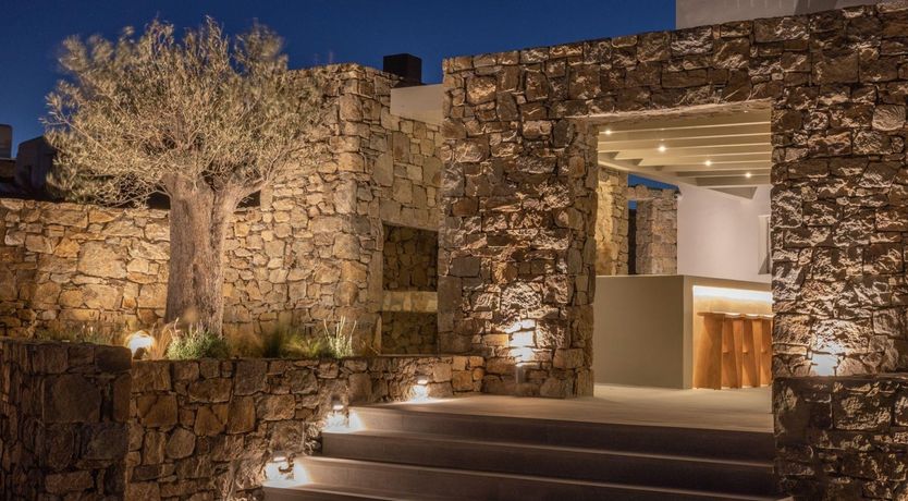 Photo of Anna's Daydream