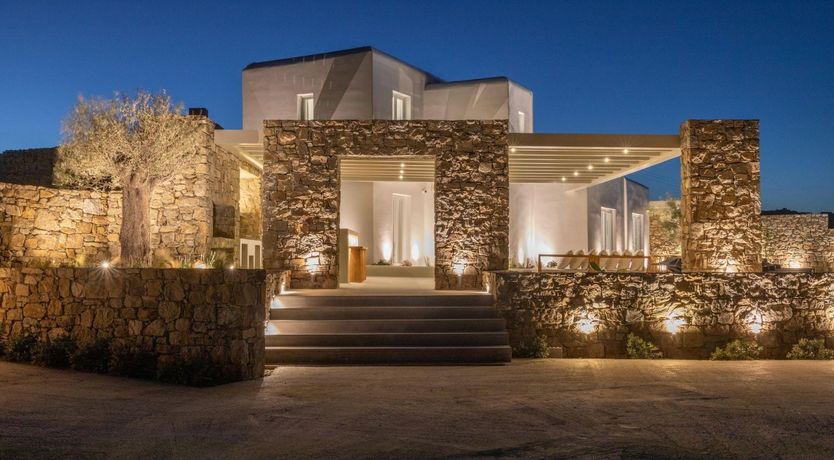 Photo of Anna's Daydream