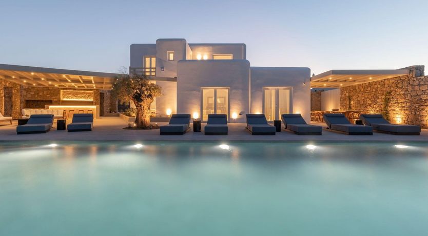 Photo of Anna's Daydream