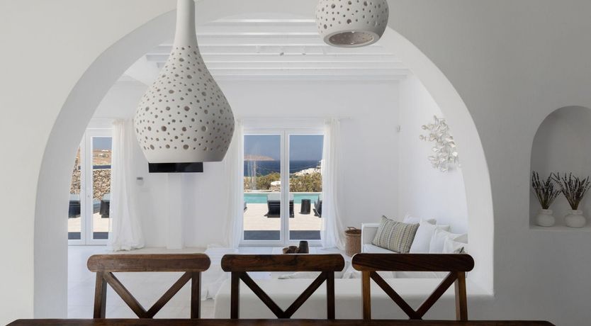 Photo of Anna's Daydream