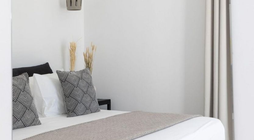 Photo of Anna's Daydream