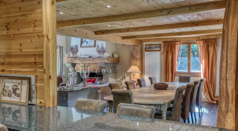 Photo of Pirouettes in Salopettes