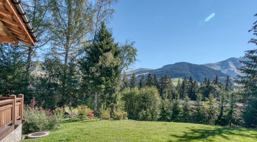 Photo of Pirouettes in Salopettes