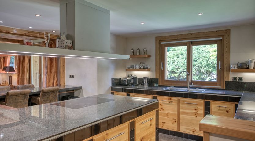 Photo of Pirouettes in Salopettes