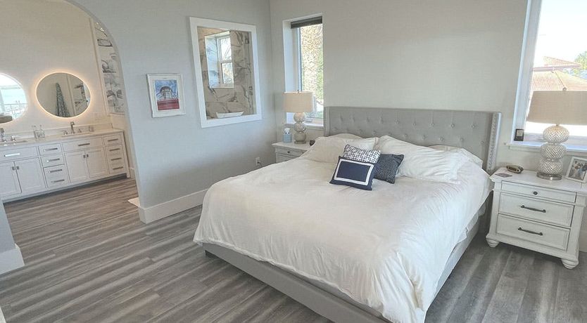 Photo of Dolphin Watch