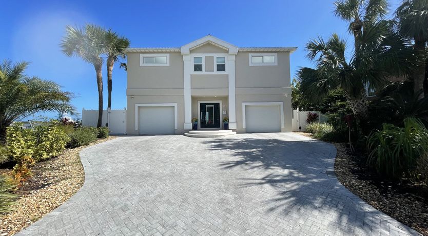 Photo of Dolphin Watch