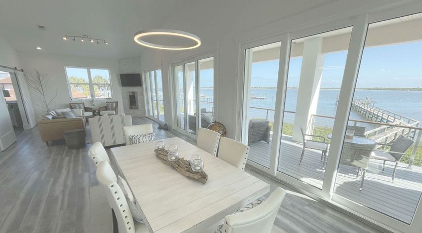 Photo of Dolphin Watch