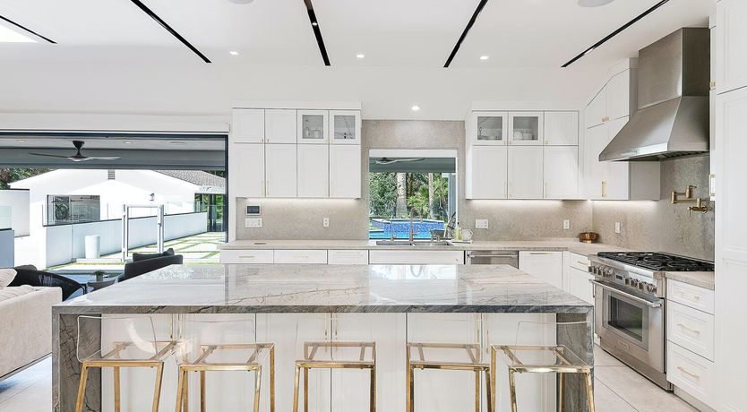 Photo of Fountainous Luxury