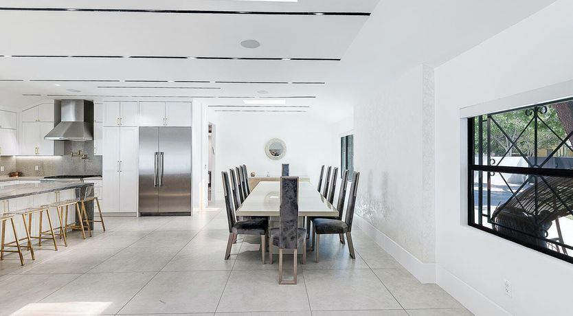 Photo of Fountainous Luxury