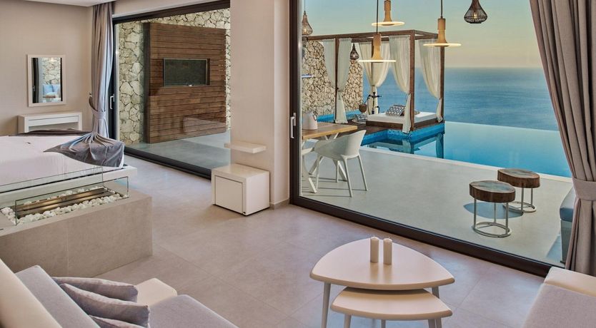 Photo of The Mirrored Grotto