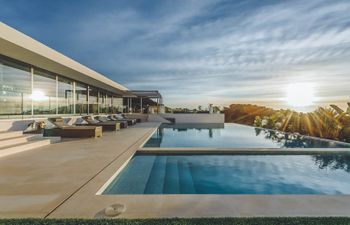 Azure Crystal Skies Villa