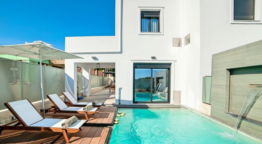 Photo of Rosemary Reverie