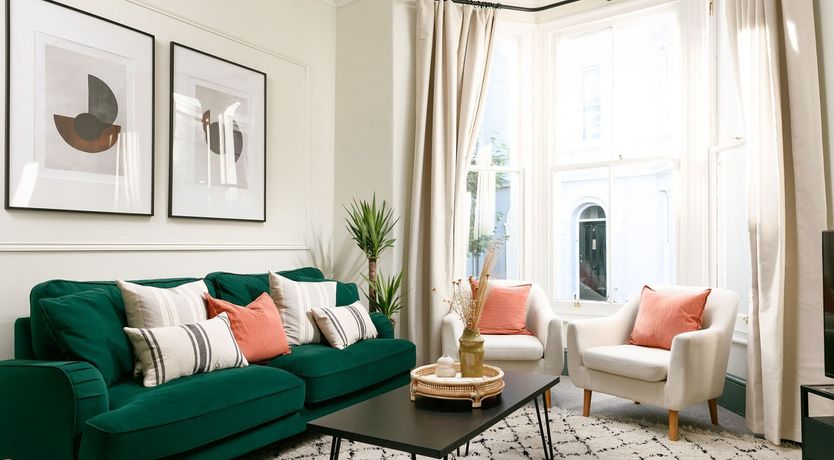 Photo of Darling Clementine