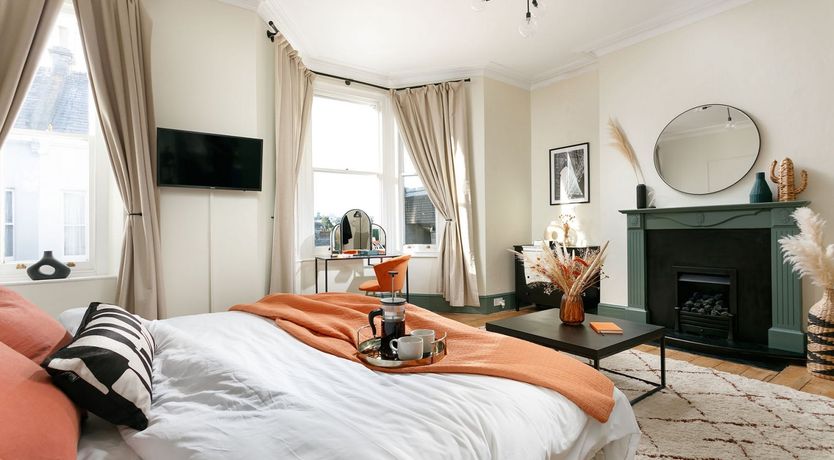 Photo of Darling Clementine