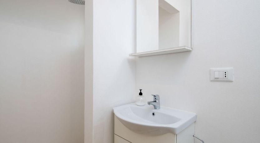 Photo of Hot on the Heel