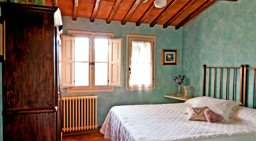 Photo of Tuscan Craft