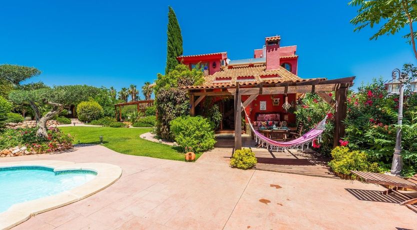 Photo of Casa Carmesí