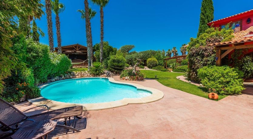 Photo of Casa Carmesí