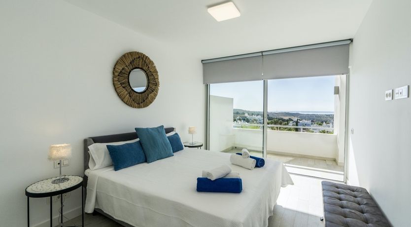 Photo of Spanish Sapphire